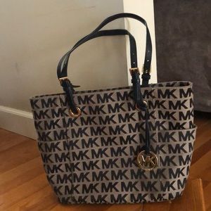 MK tote purse handbag